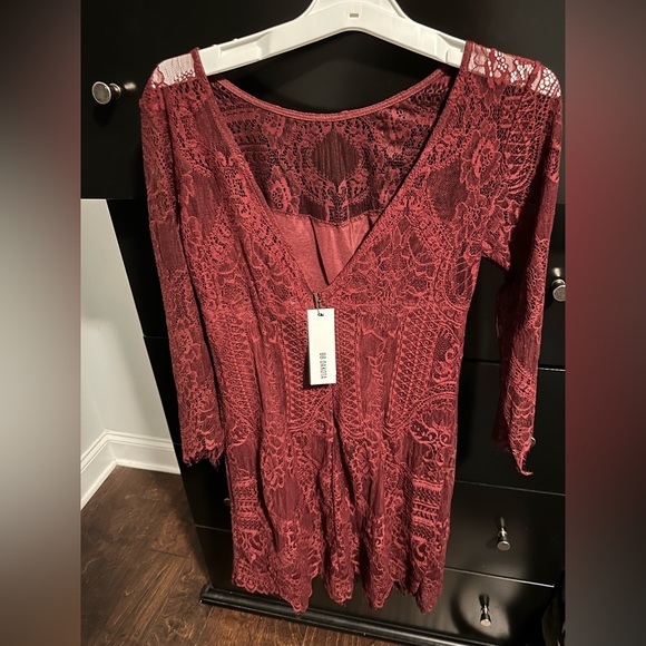 BB Dakota dress NWT - Picture 2 of 3